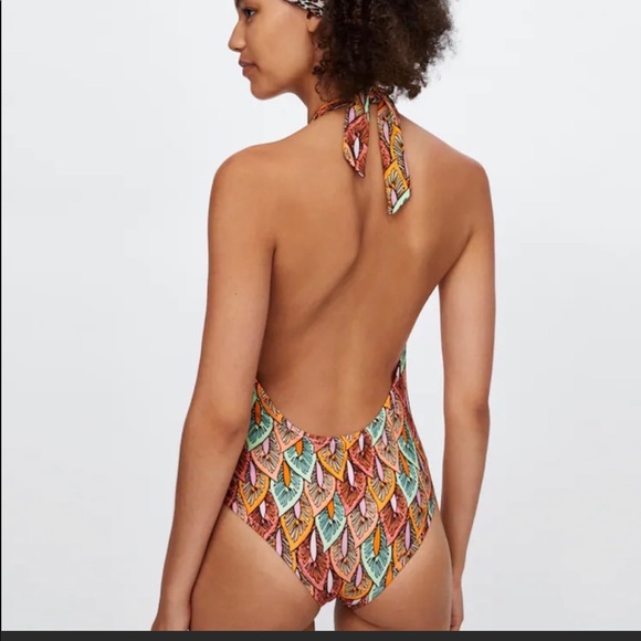Zara- 2 one-piece swimsuits. 2 X $40 - Picture 5 of 6
